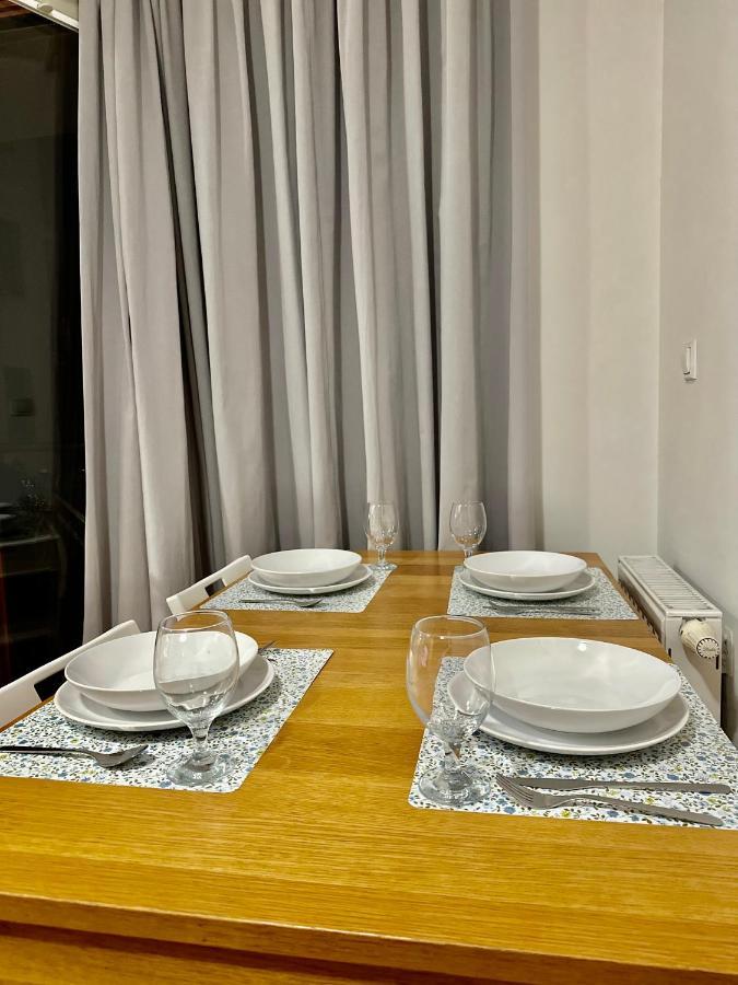 Central Apartment With Balcony Budapesta Exterior foto