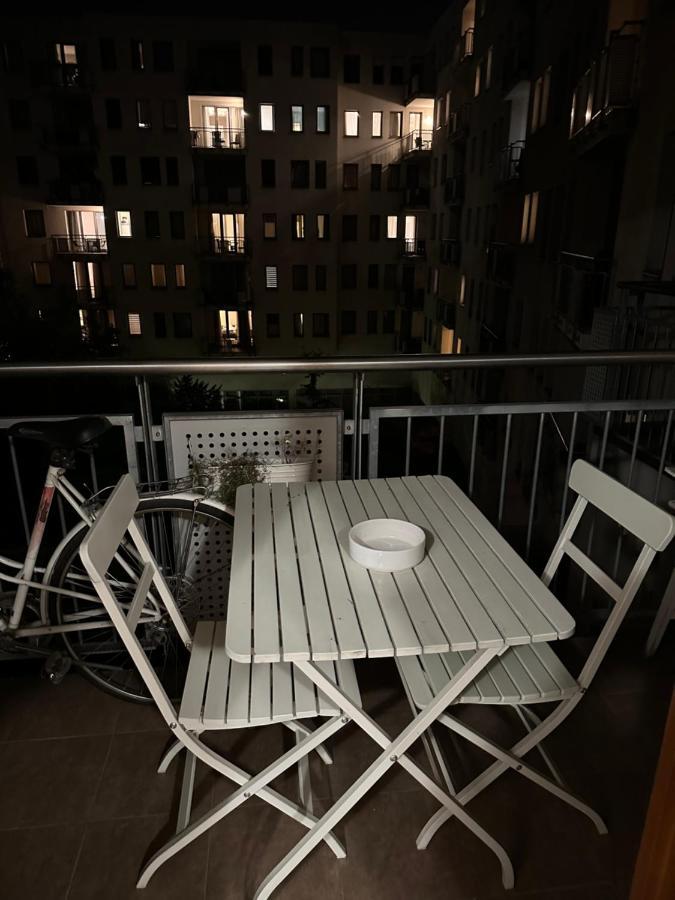 Central Apartment With Balcony Budapesta Exterior foto