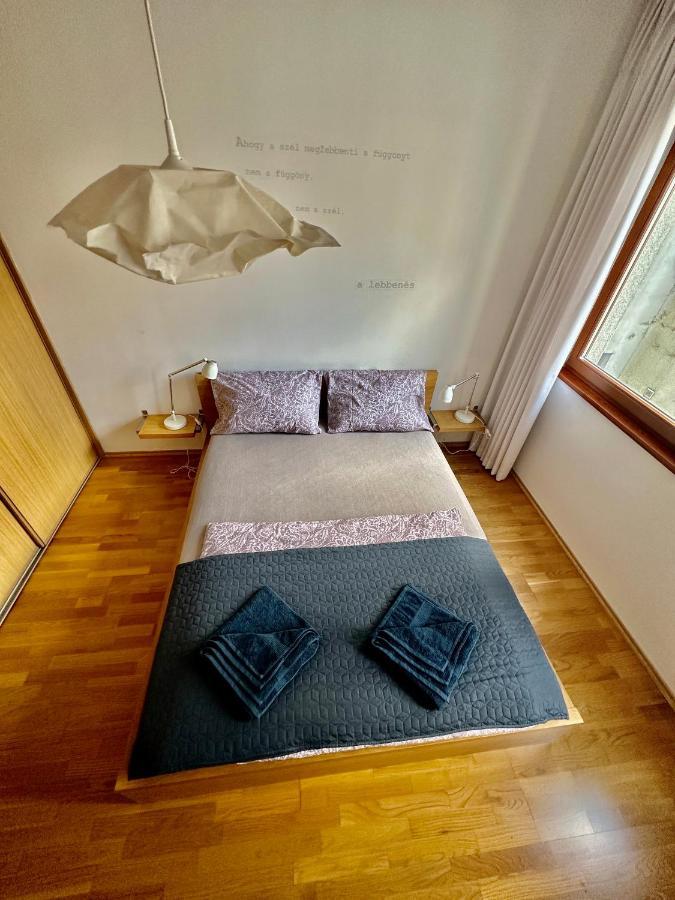 Central Apartment With Balcony Budapesta Exterior foto