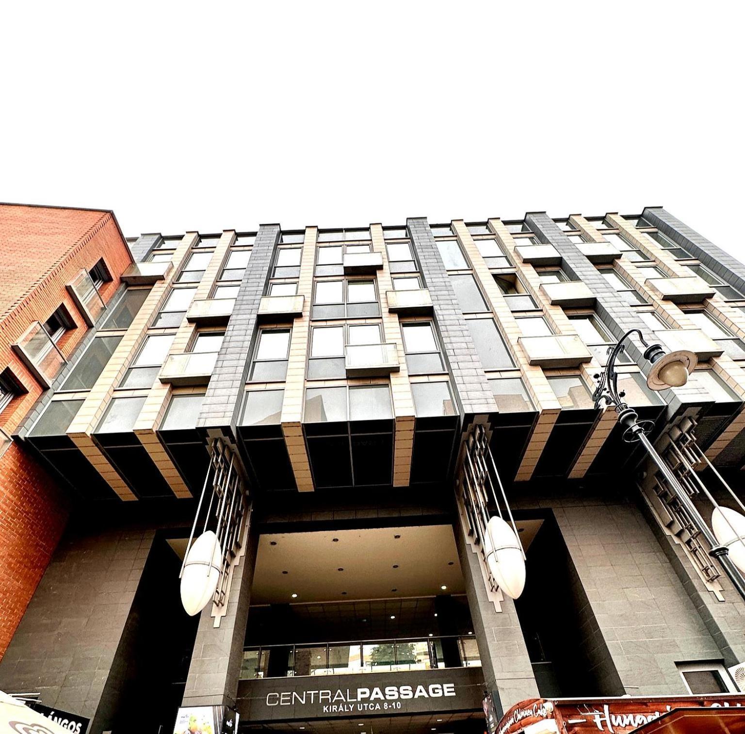 Central Apartment With Balcony Budapesta Exterior foto